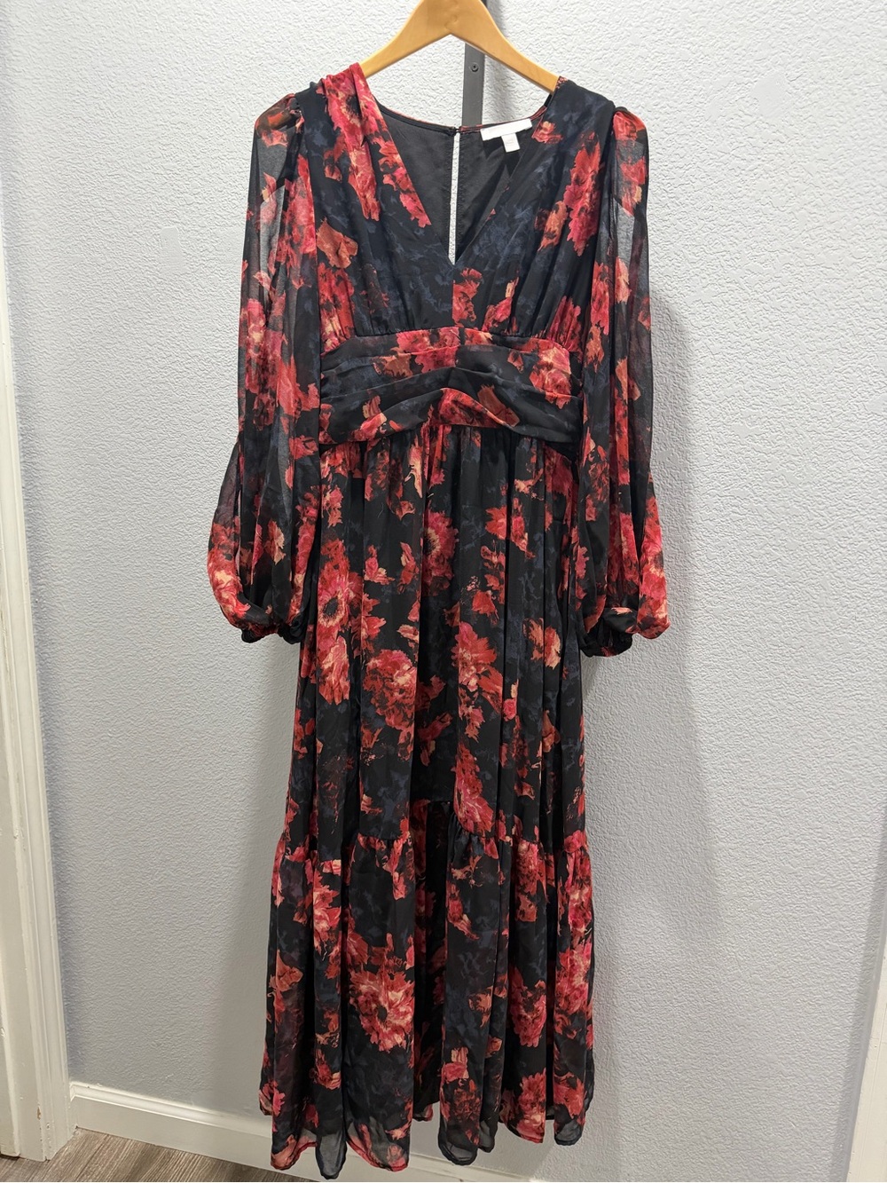 Women's Black Floral Cold Shoulder Maxi Dress with Red Blossoms